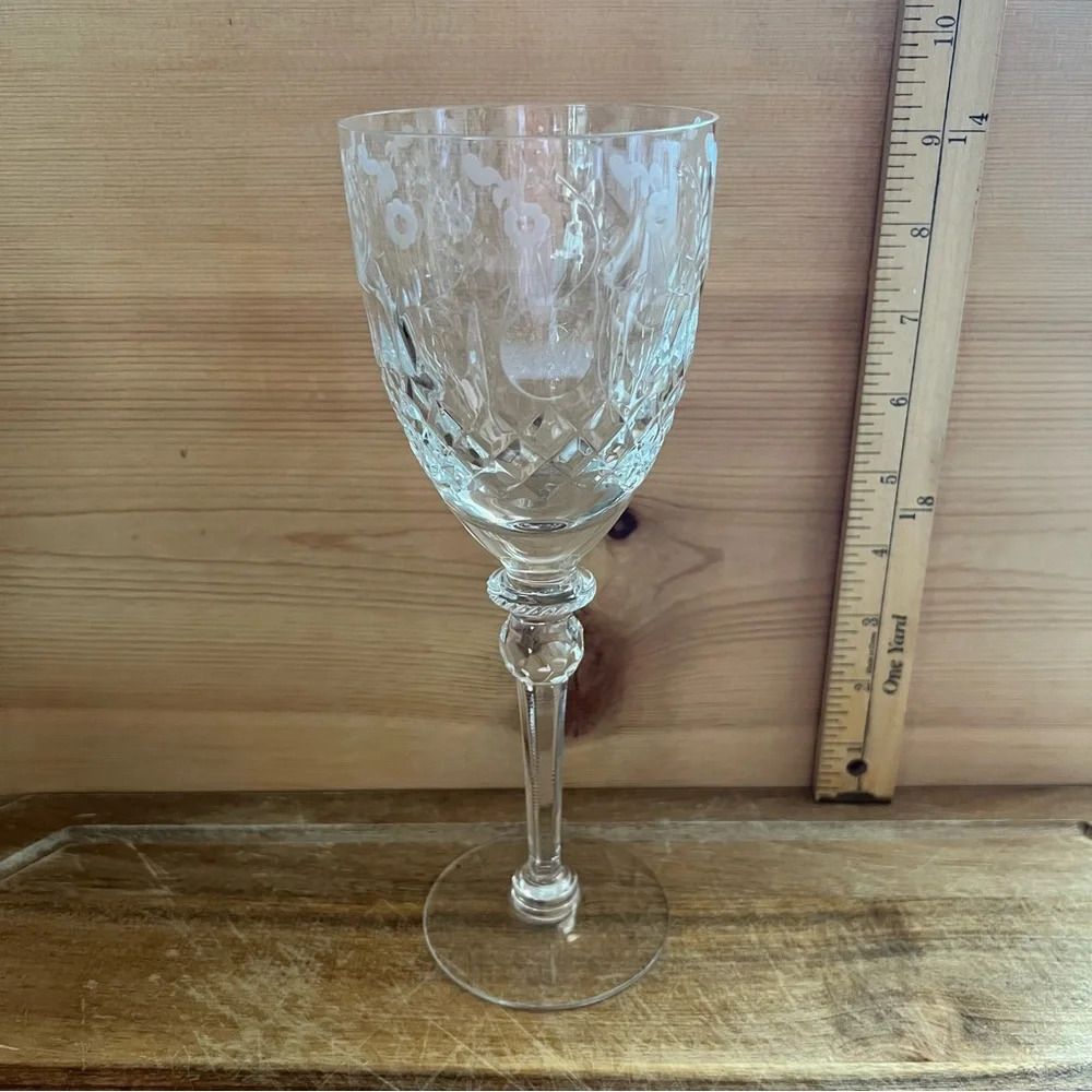 Rogaska Gallia Clear Cut Crystal 9 1/4 Inch Tall Wine Water Goblet